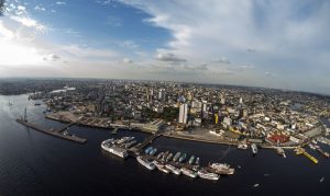 Manaus é a 4ª cidade do país com maior movimentação aérea, diz IBGE