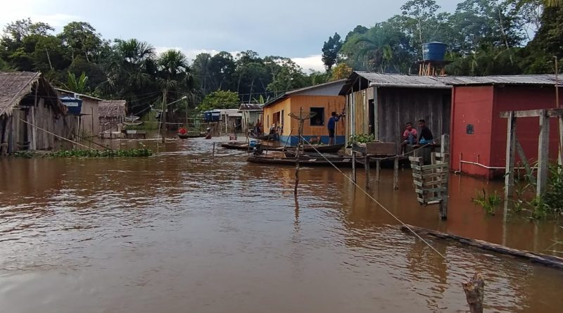 AM tem 26 cidades em situação de emergência por causa da cheia, diz Defesa Civil