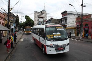 Tarifa do transporte executivo em Manaus também fica mais cara e chega a R$ 5