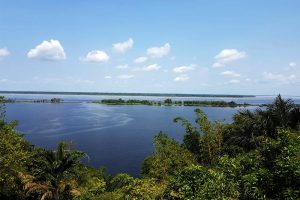 Moradores denunciam balsas de garimpo em lago na Colônia Antônio Aleixo, em Manaus